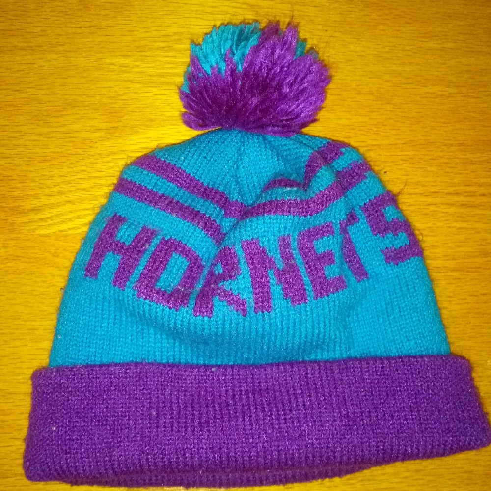 Hornets hat